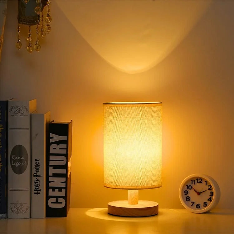 Lunora – Lampe de chevet en bois massif