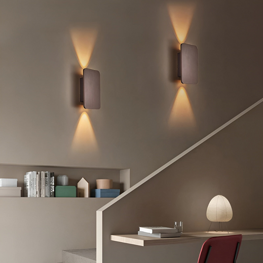 Alto – Lampe murale LED minimaliste