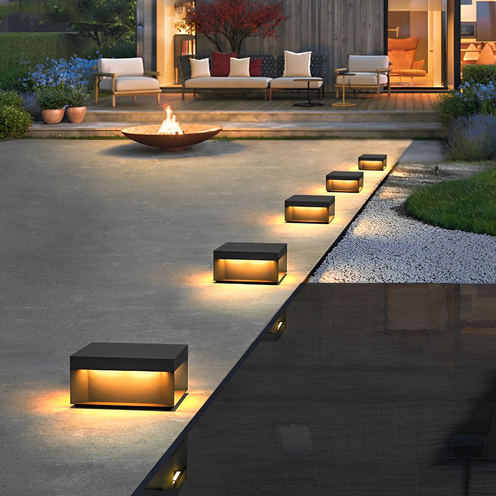 Yara – Lanterne Extérieure LED Carrée