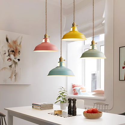 Markaron – Lustre en Fer Petit Rétro