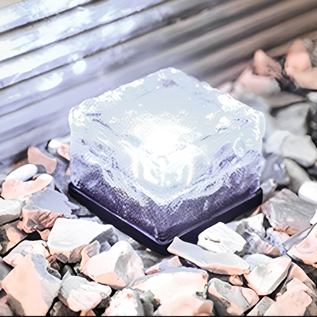 Ayla – Lampe de jardin solaire en brique de glace