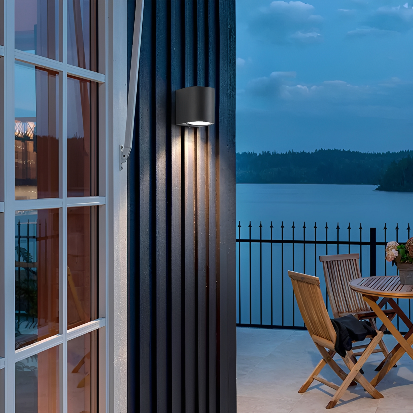 Aurex – Lampe murale LED étanche