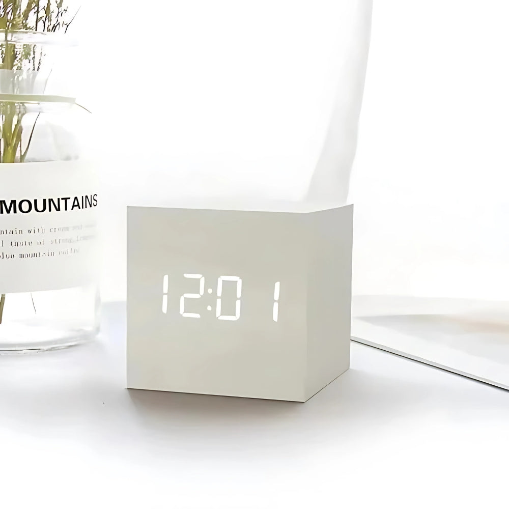 Theo – Horloge de projection électronique