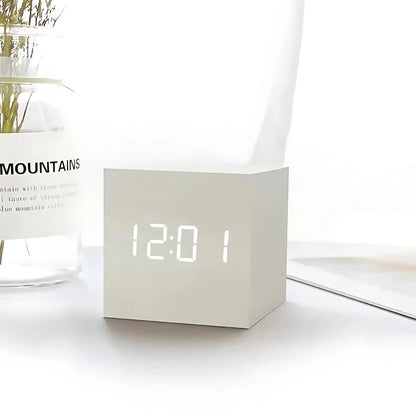 Theo – Horloge de projection électronique