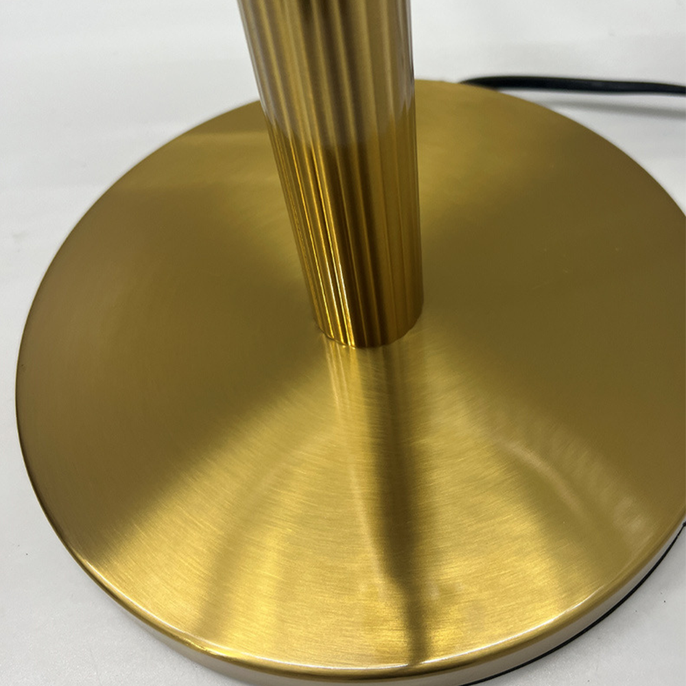 Valina – Lampe de table contemporaine
