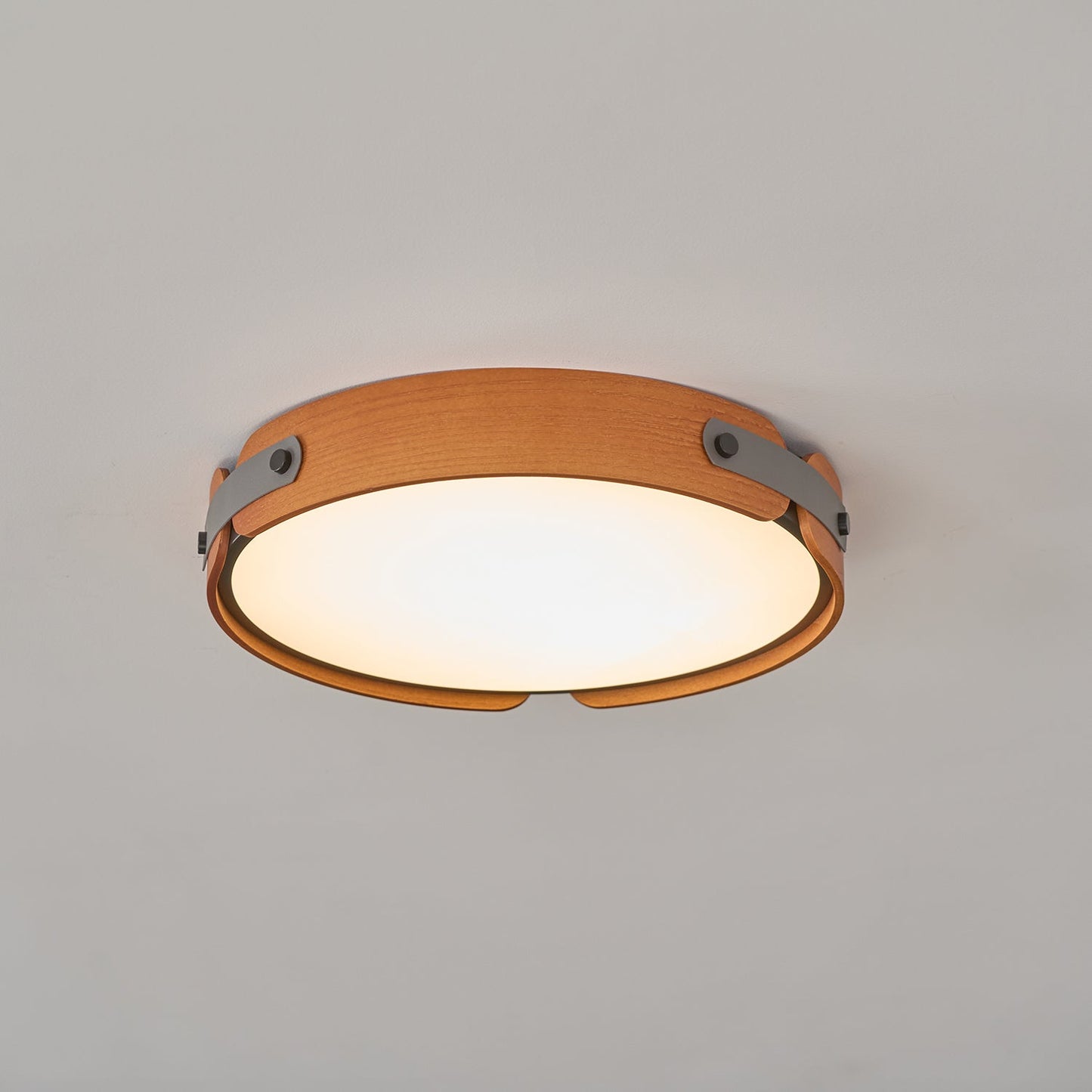 Aiwen – Plafonnier en bois