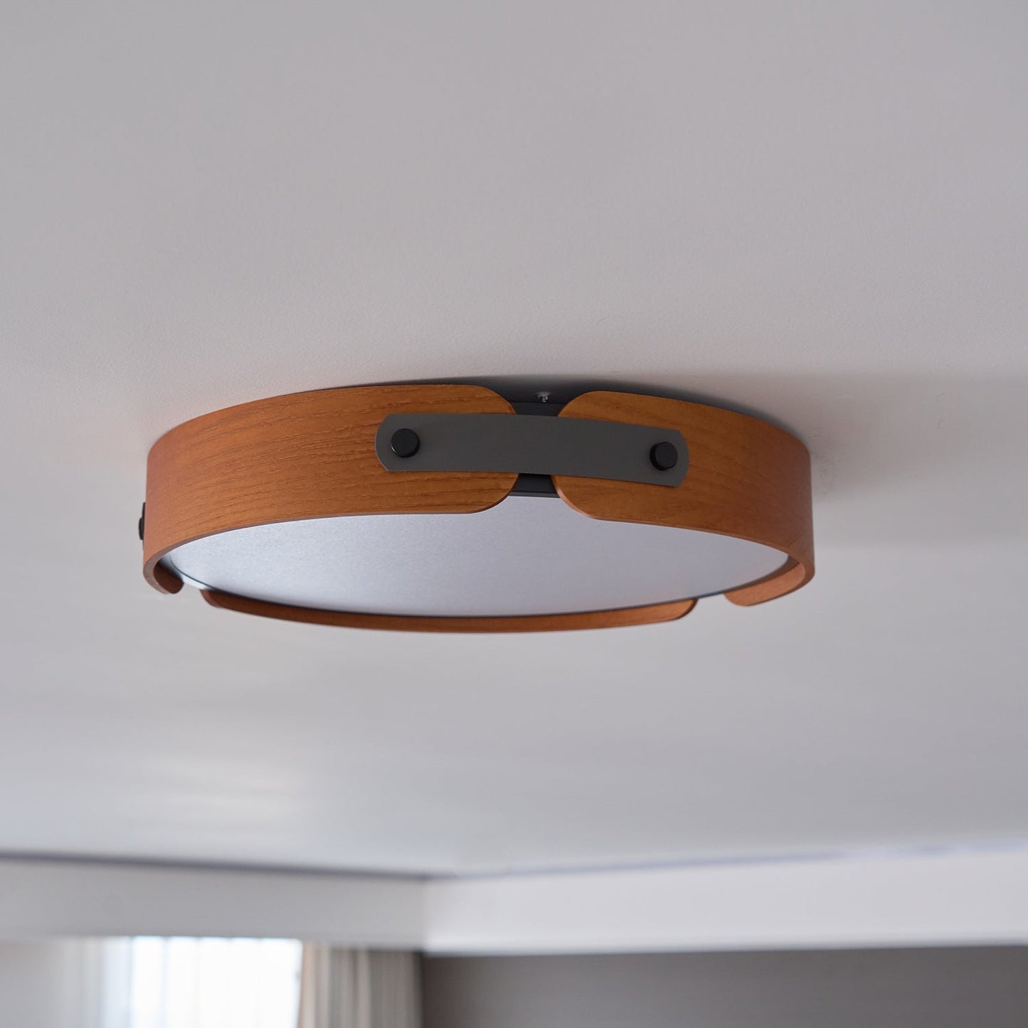 Aiwen – Plafonnier en bois