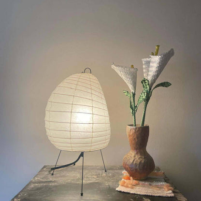 Miyu – Lampe de table en papier de riz
