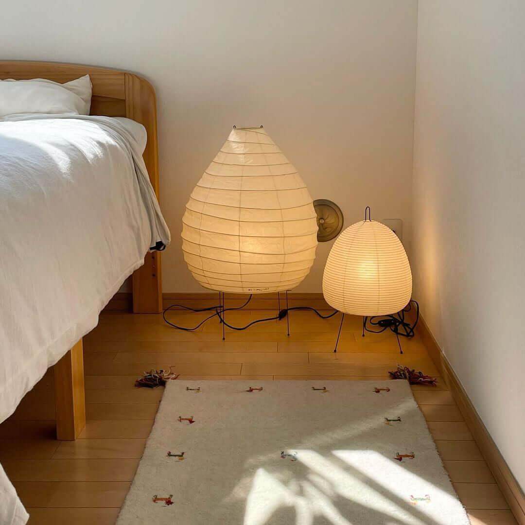 Satoshi – Lampe de table en papier de riz Wabi-Sabi