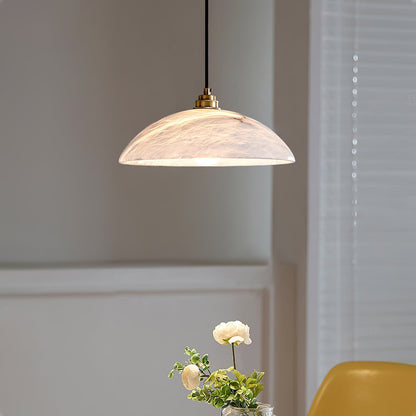 Mark – Pendelleuchte en Alabaster & Laiton