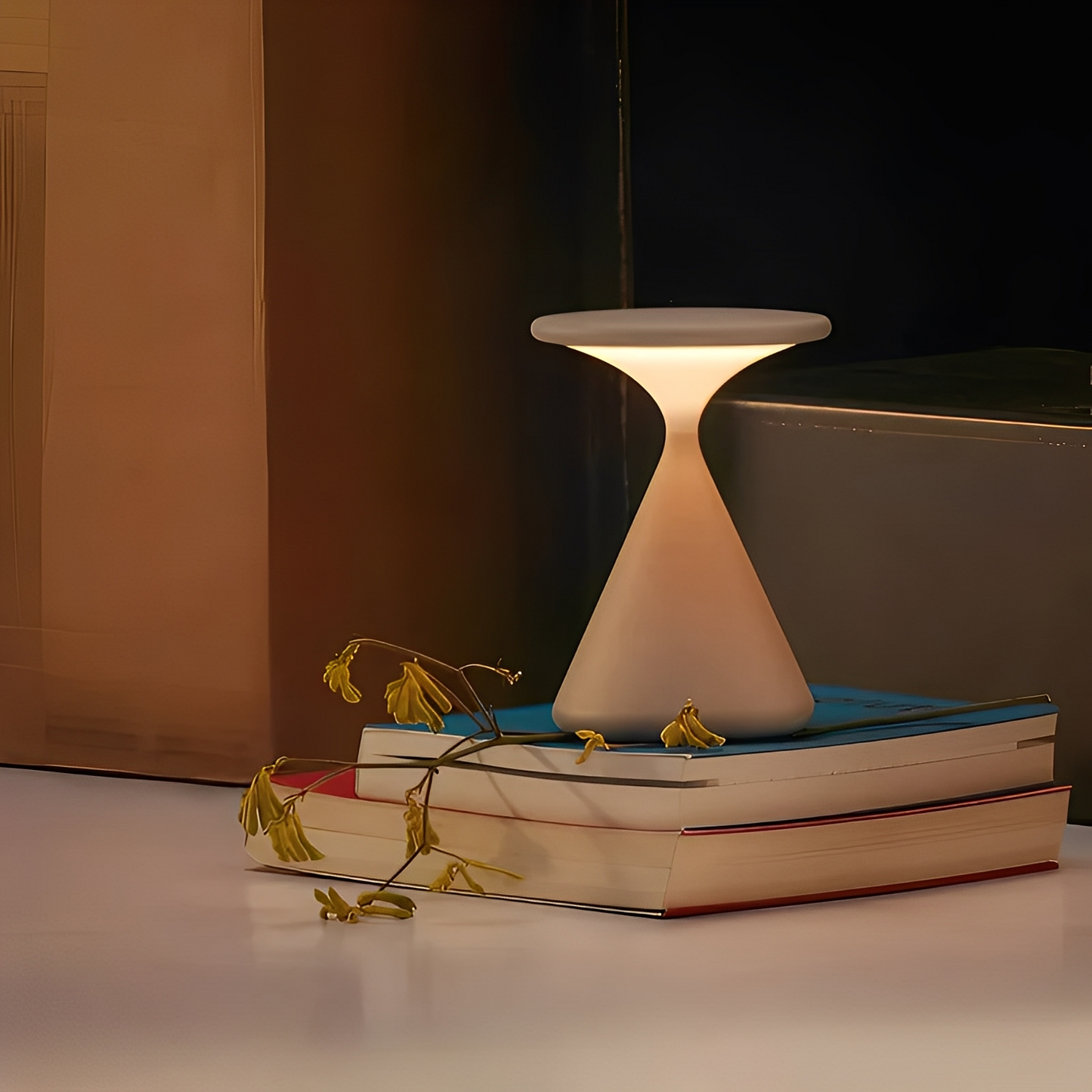 Kiri – Mini Lampe de Table LED Portable