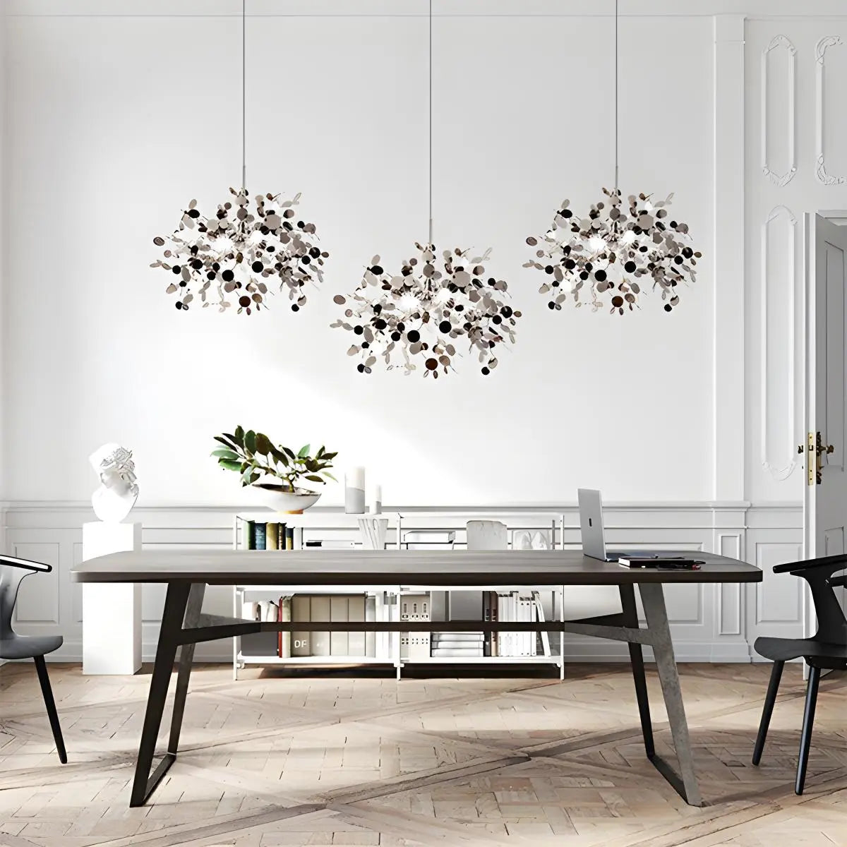 Ayato – Suspension en acier design feuille