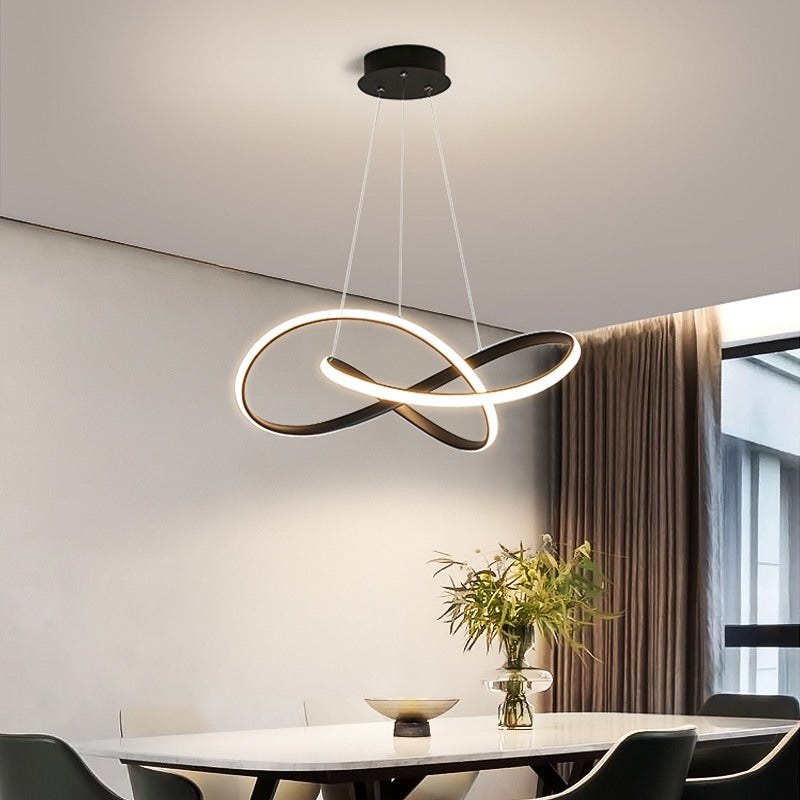 Reina – Suspension moderne en forme de poisson