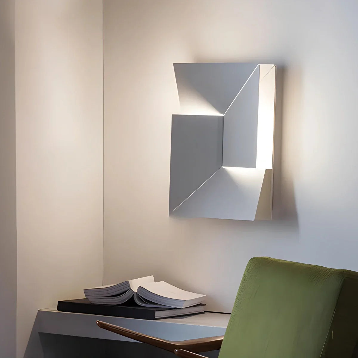 Aiko – Applique murale minimaliste