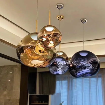 Lunara – Suspension en lave nordique postmoderne