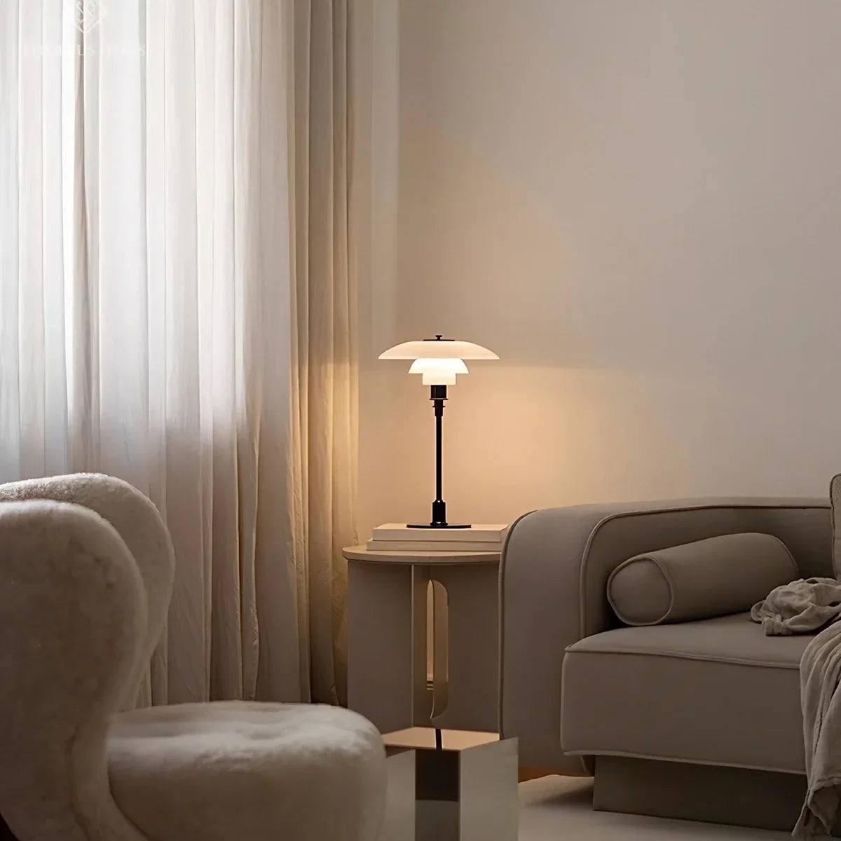 Akemi – Lampe de table artistique en verre