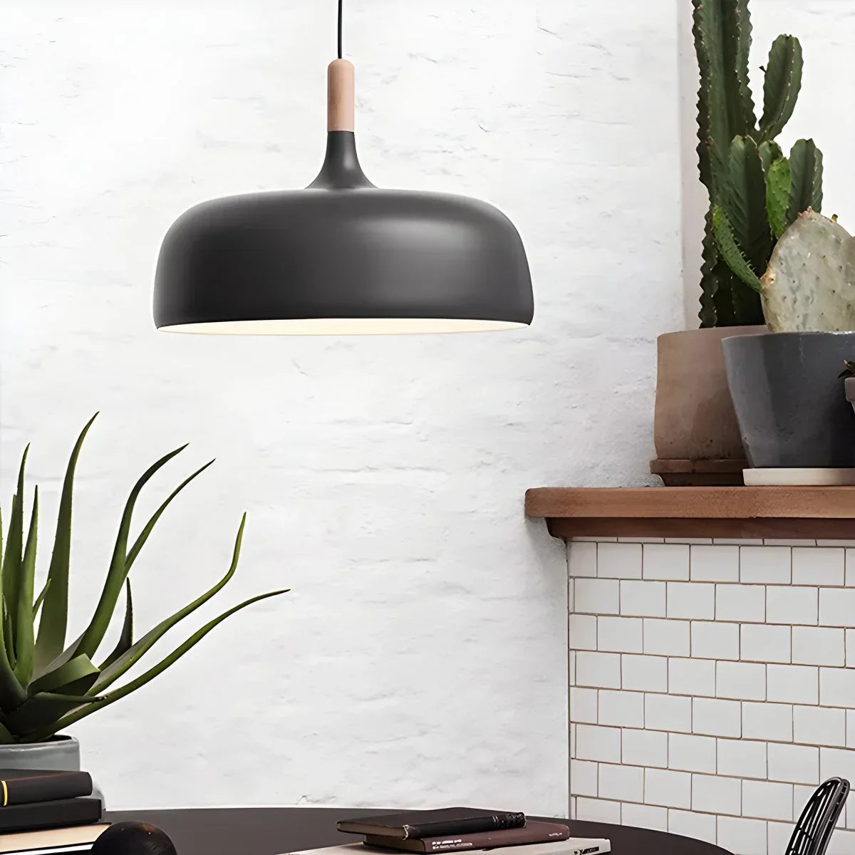 Nozomi – Suspension designer minimaliste