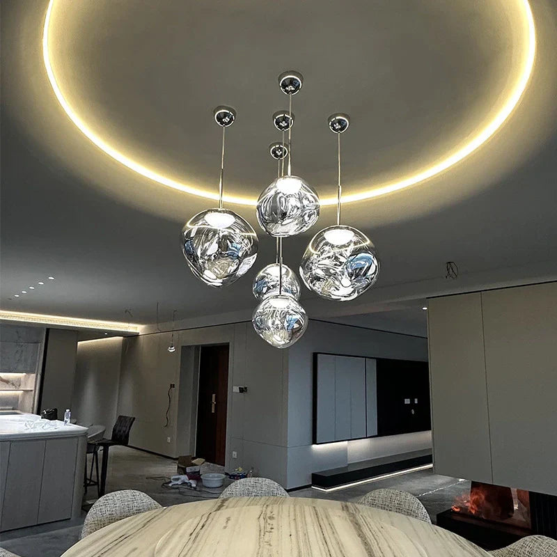 Lunara – Suspension en lave nordique postmoderne