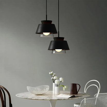 Rin – Suspension design en verre moderne