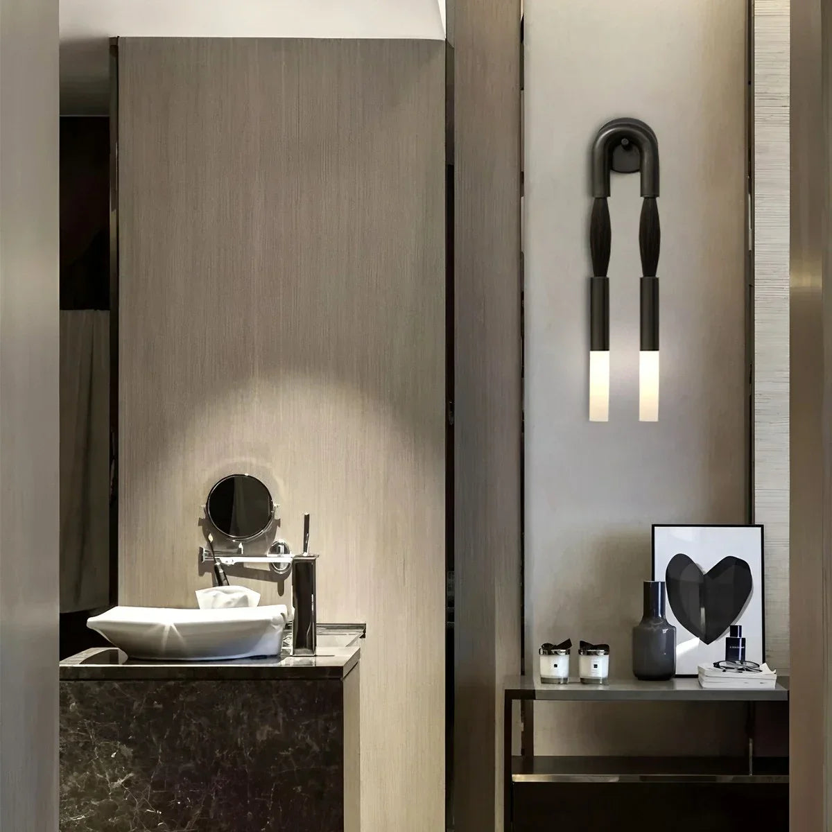 Kuro – Applique murale moderne en fer