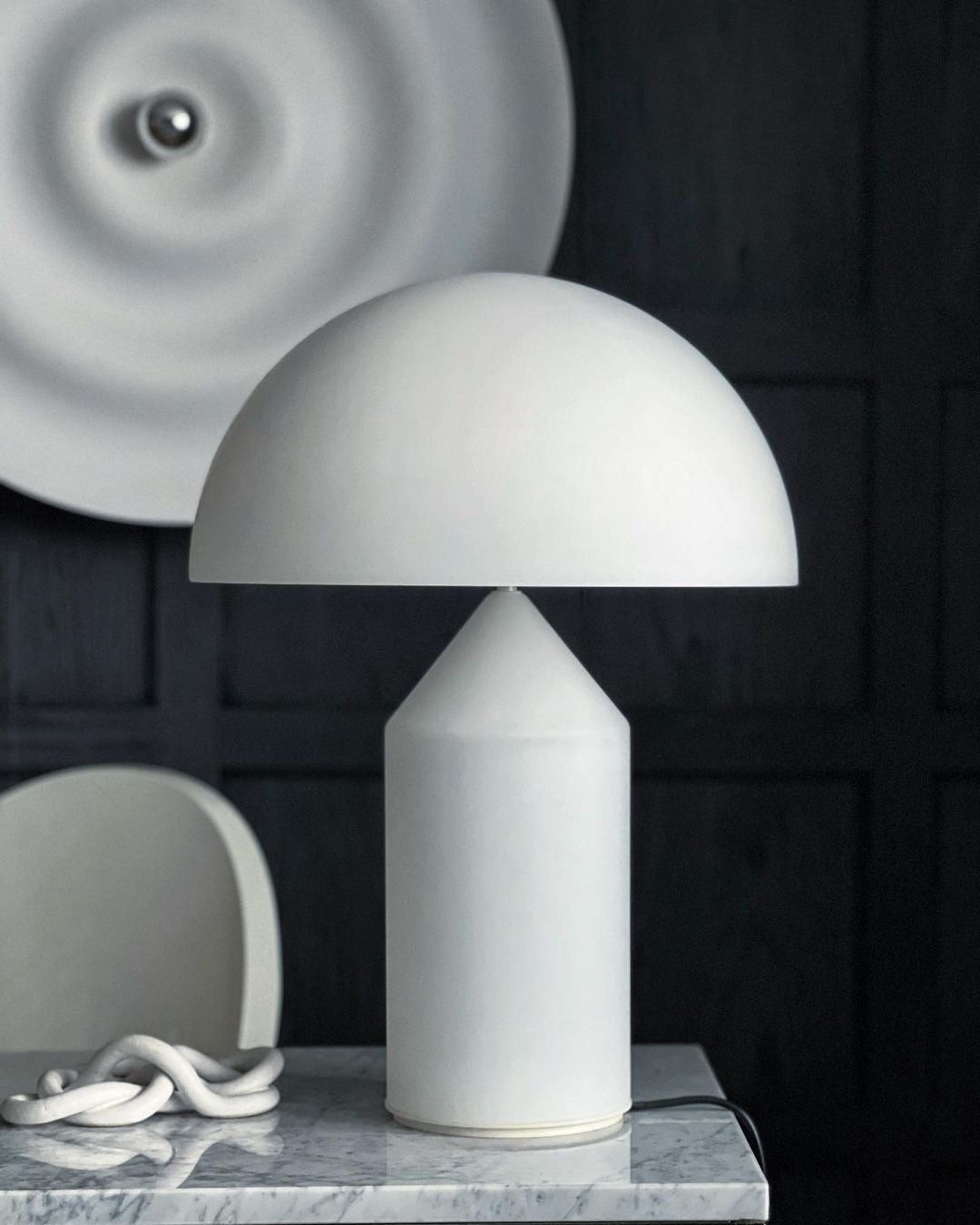 Stella – Lampe de table en métal design sculptural