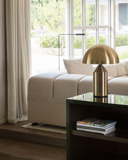 Stella – Lampe de table en métal design sculptural