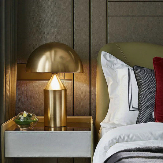 Stella – Lampe de table en métal design sculptural