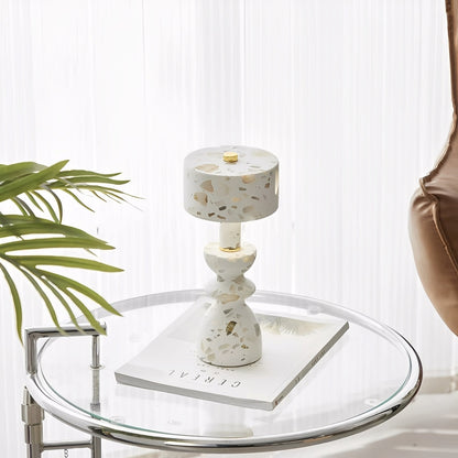 Ava – Lampe de table discrète en marbre de jade