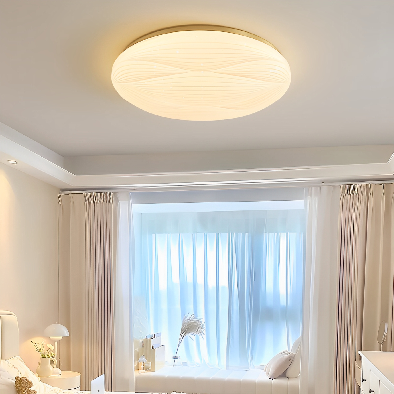Celina – Plafonnier Rond Style Cream avec Accent Cuivre