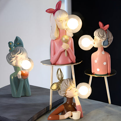 Marilou – Lampe de table moderne en résine