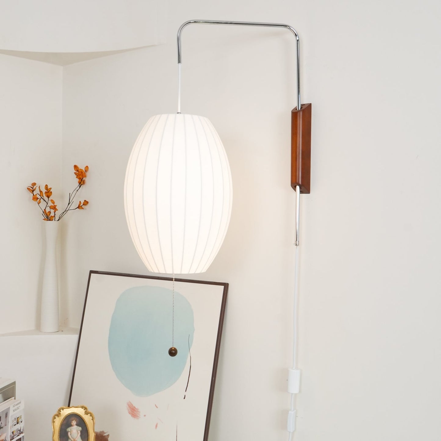 Isolde – Lampe Murale Créative en Soie