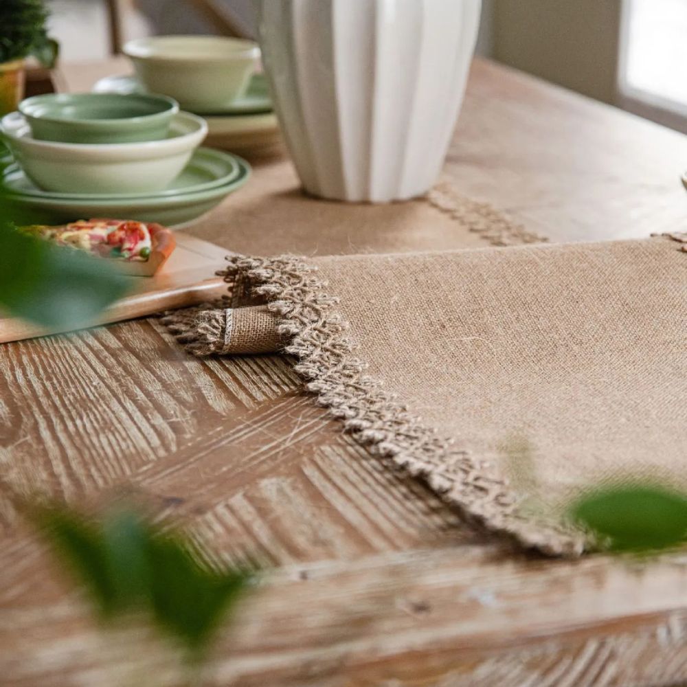 Charlotte – Chemin de table rustique