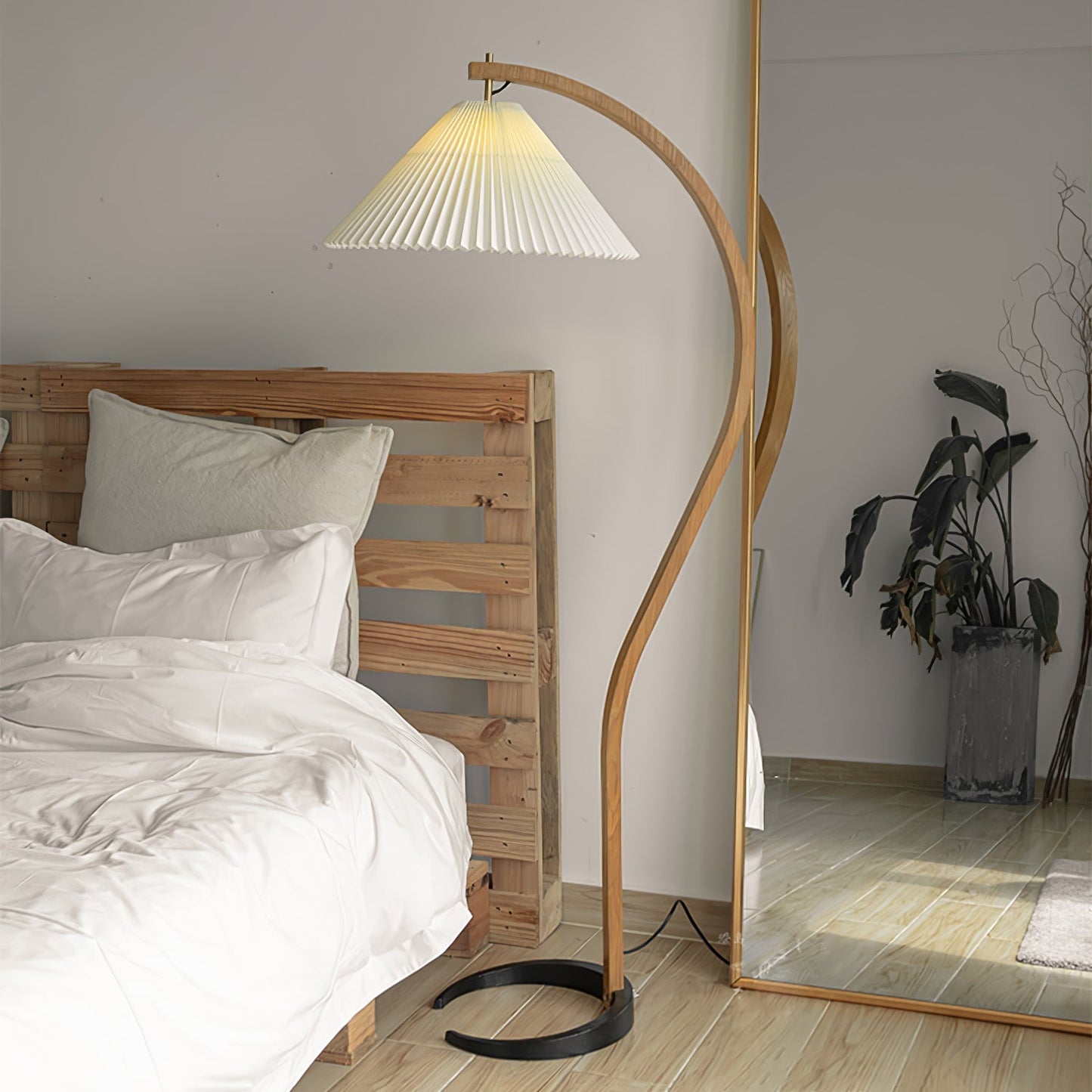Selina – Lampe nordique sur pied style rétro