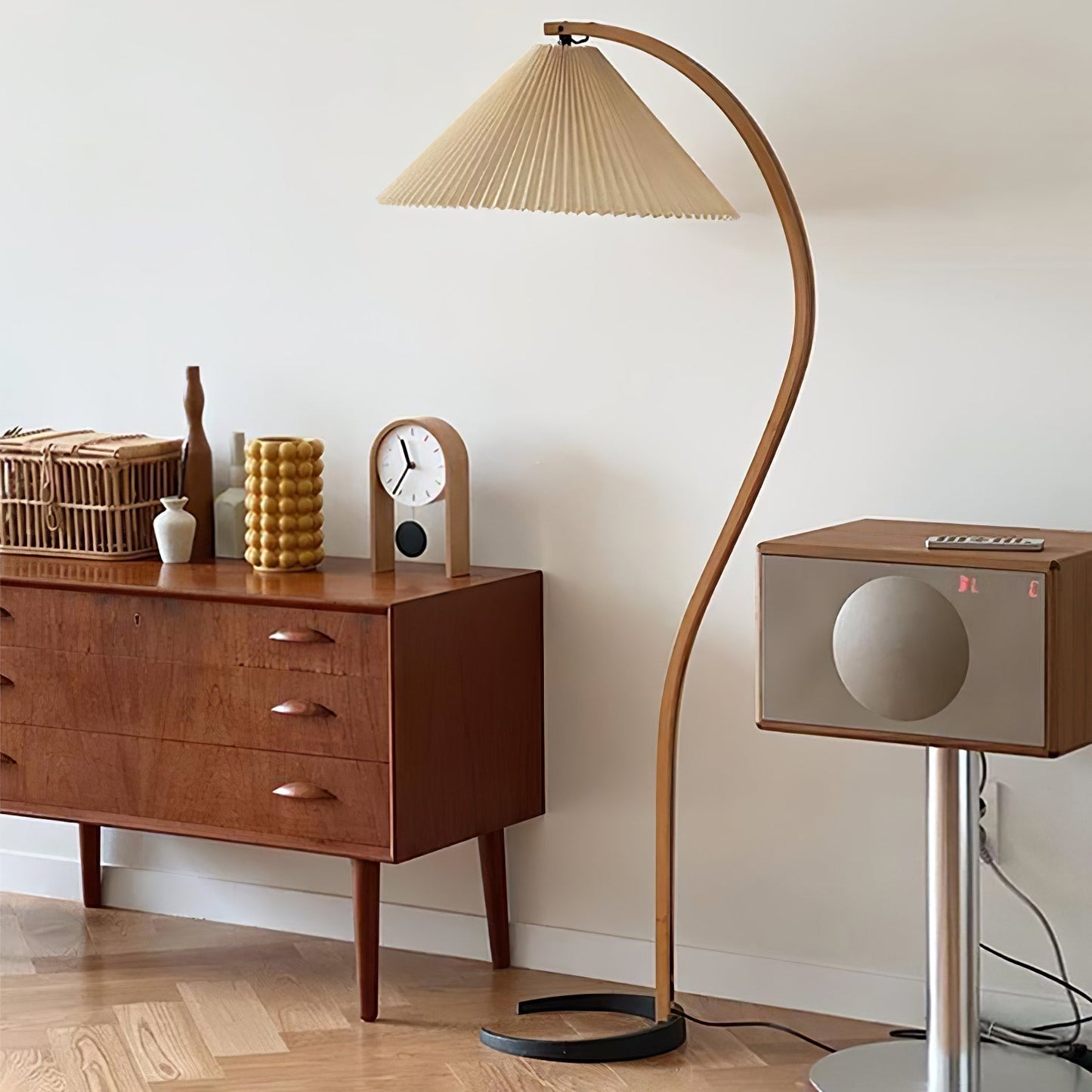 Selina – Lampe nordique sur pied style rétro