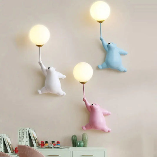 Applique murale ours suspendu