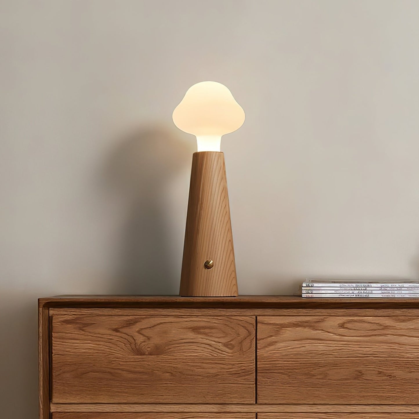 Eirik – Lampe de table en bois massif minimaliste