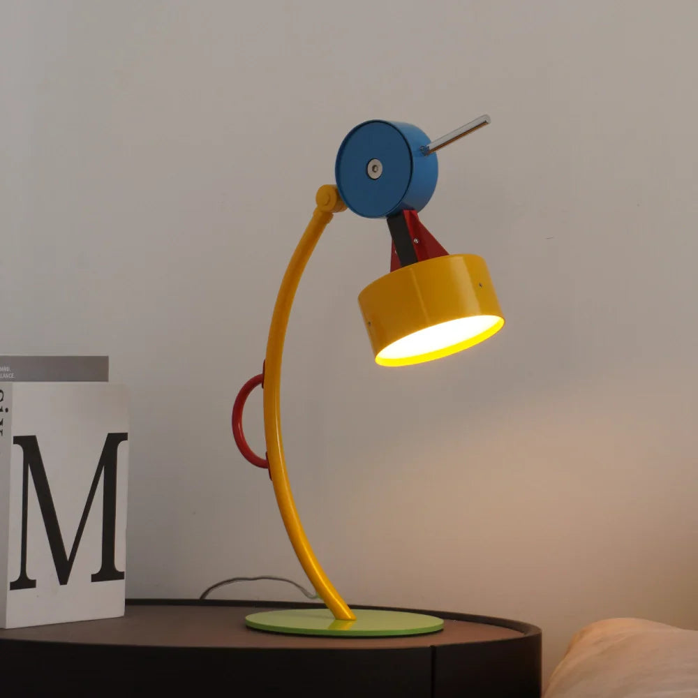 Arco – Lampe de table en arc colorée