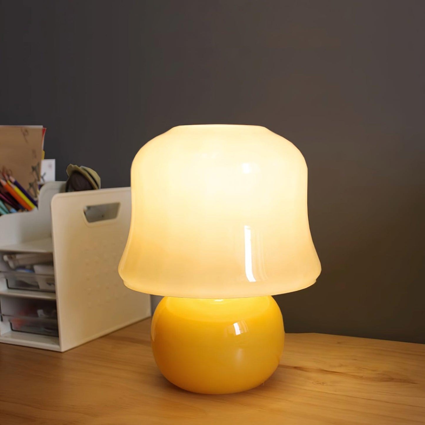 Lena – Lampe de table design champignon en verre émaillé