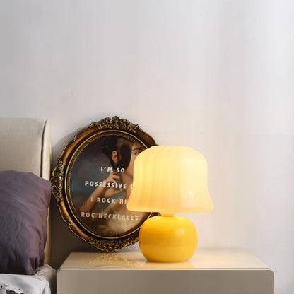 Lena – Lampe de table design champignon en verre émaillé