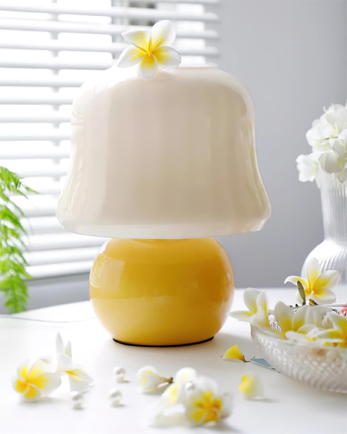 Lena – Lampe de table design champignon en verre émaillé