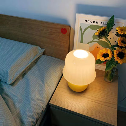 Lena – Lampe de table design champignon en verre émaillé