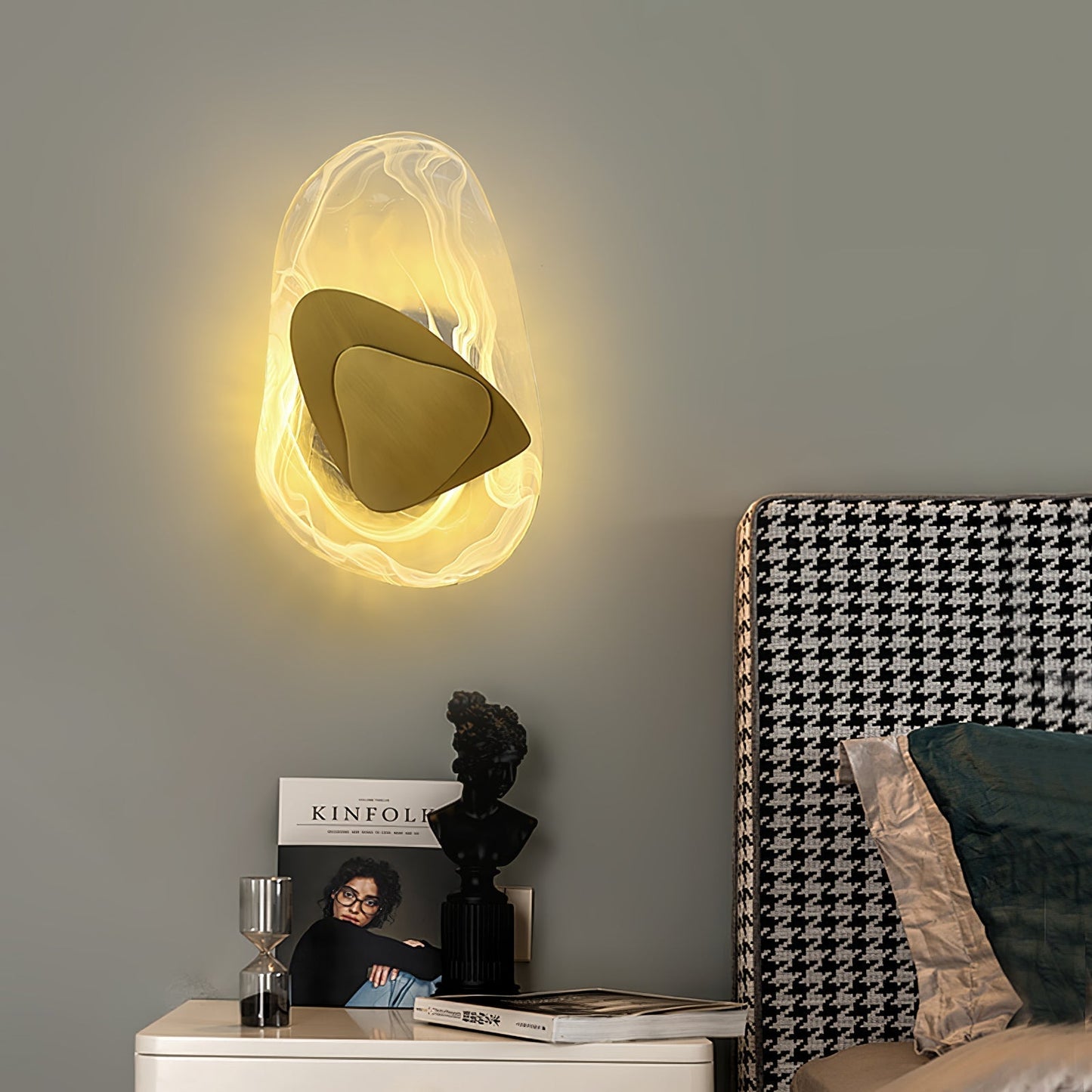 Katara – Applique Designer avec Accents en Cristal