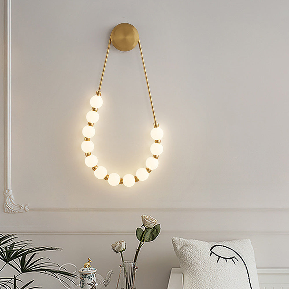 Roku – Élégante Applique LED