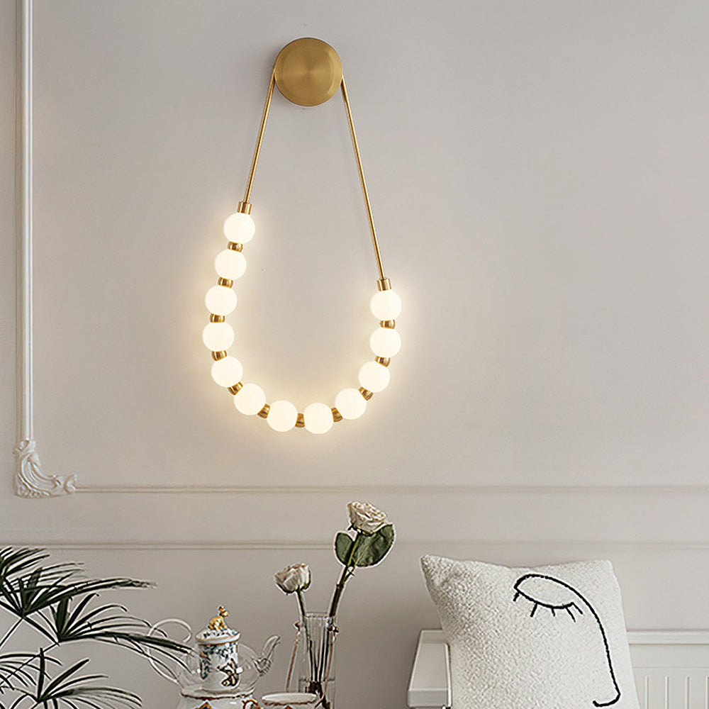 Roku – Élégante Applique LED