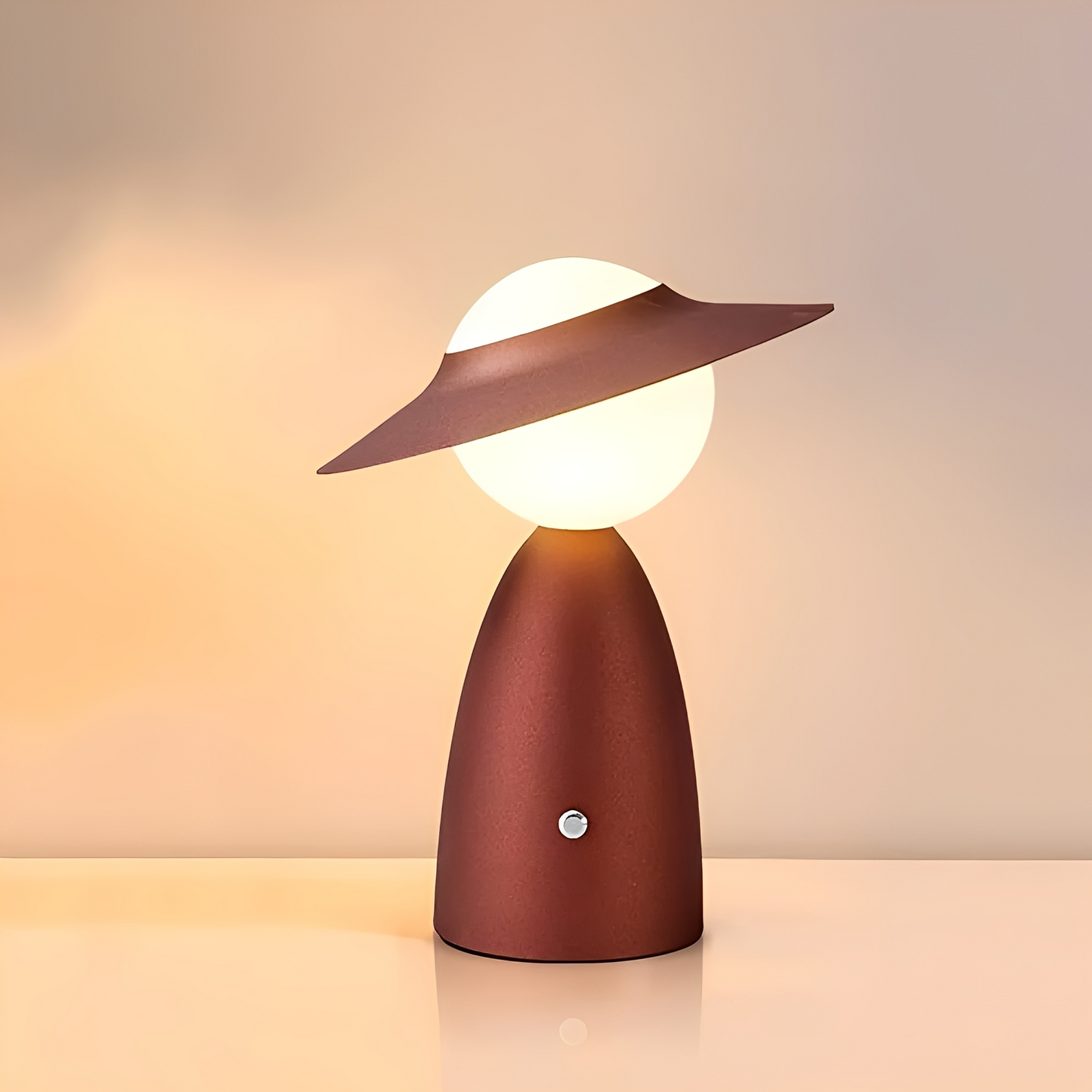 LumiElite – Lampe de table en métal créative avec charge USB