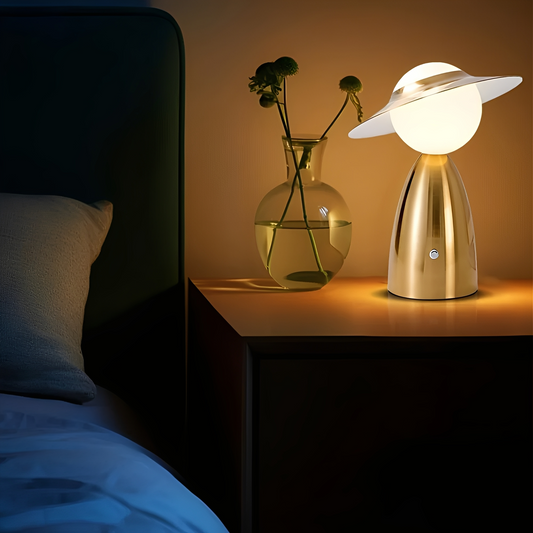 LumiElite – Lampe de table en métal créative avec charge USB