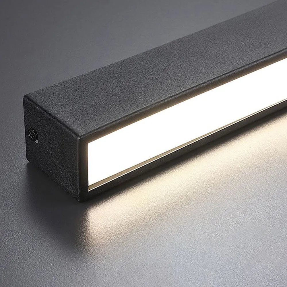 Robi – Lampe de Plafond LED Longue