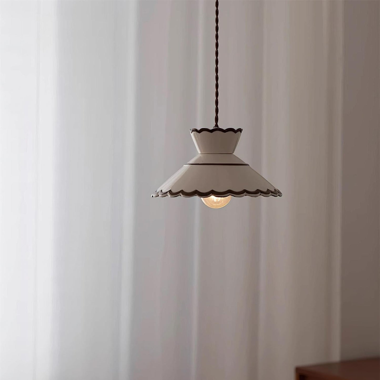 Olivia – Lampe en céramique suspendue rétro