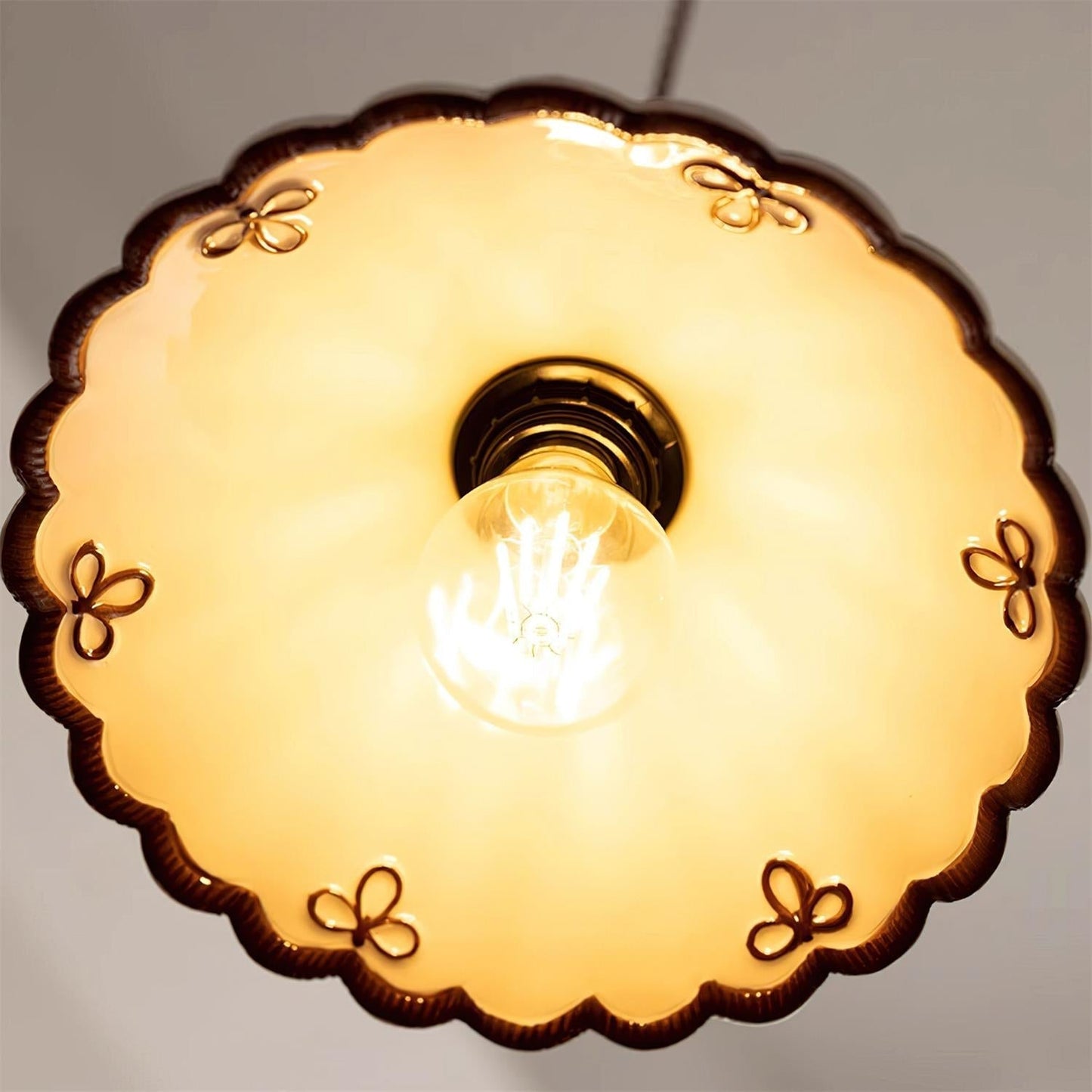 Olivia – Lampe en céramique suspendue rétro