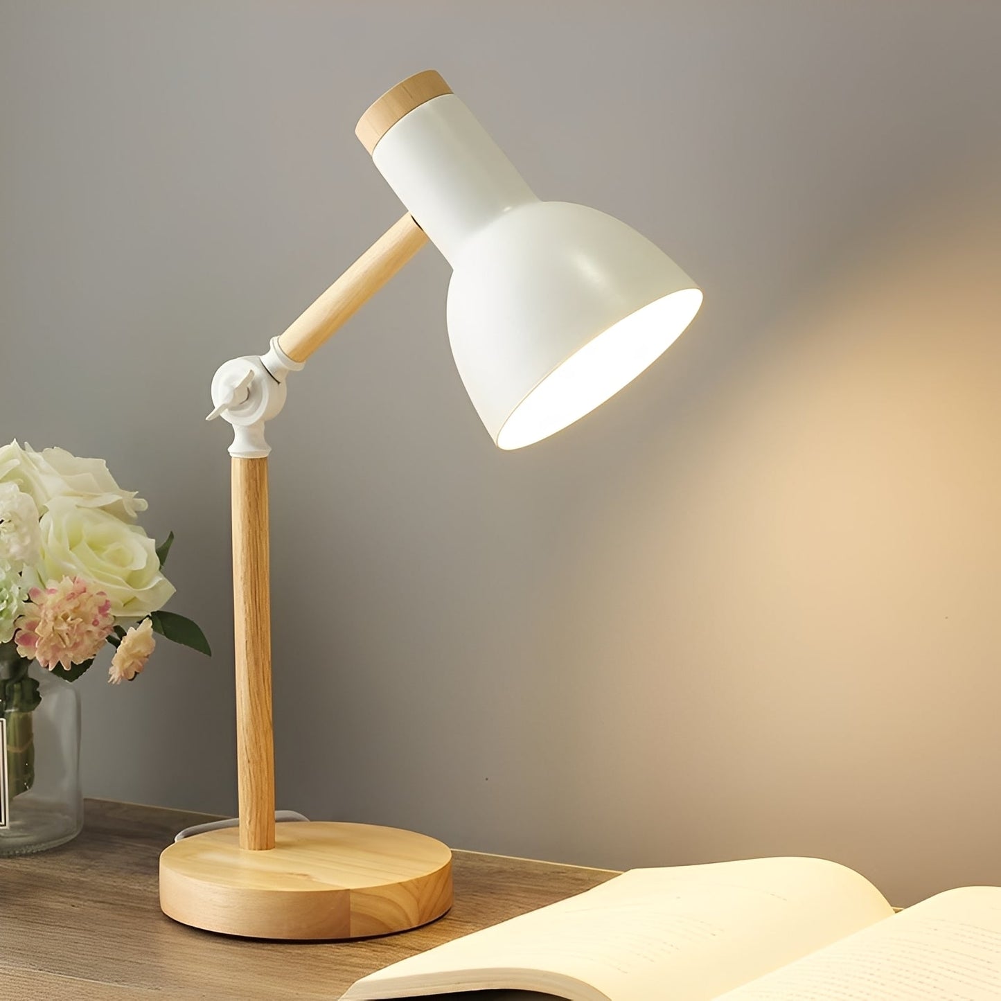 Varya – Lampe de chevet LED scandinave